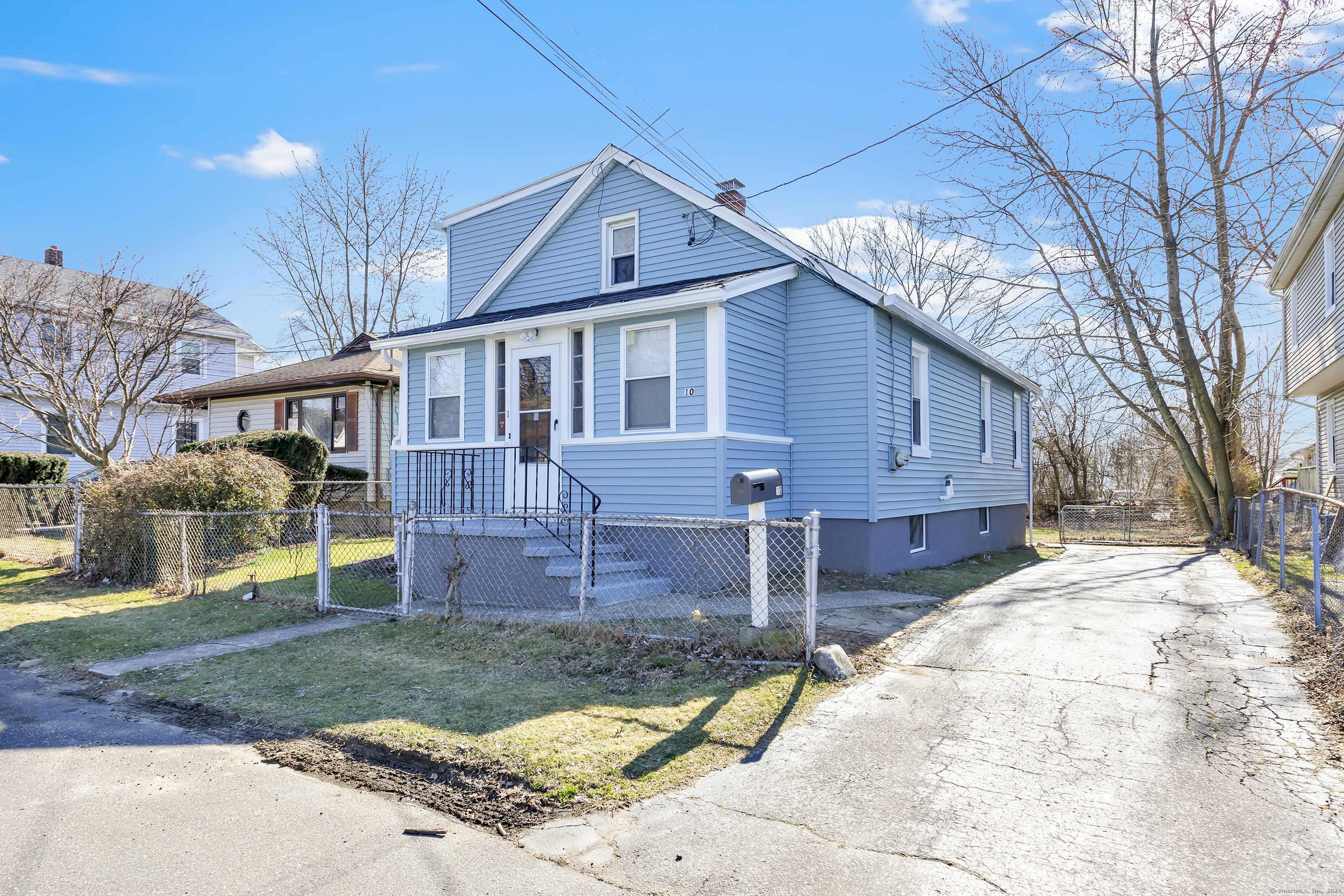 10 Rita Avenue Bridgeport CT 06606