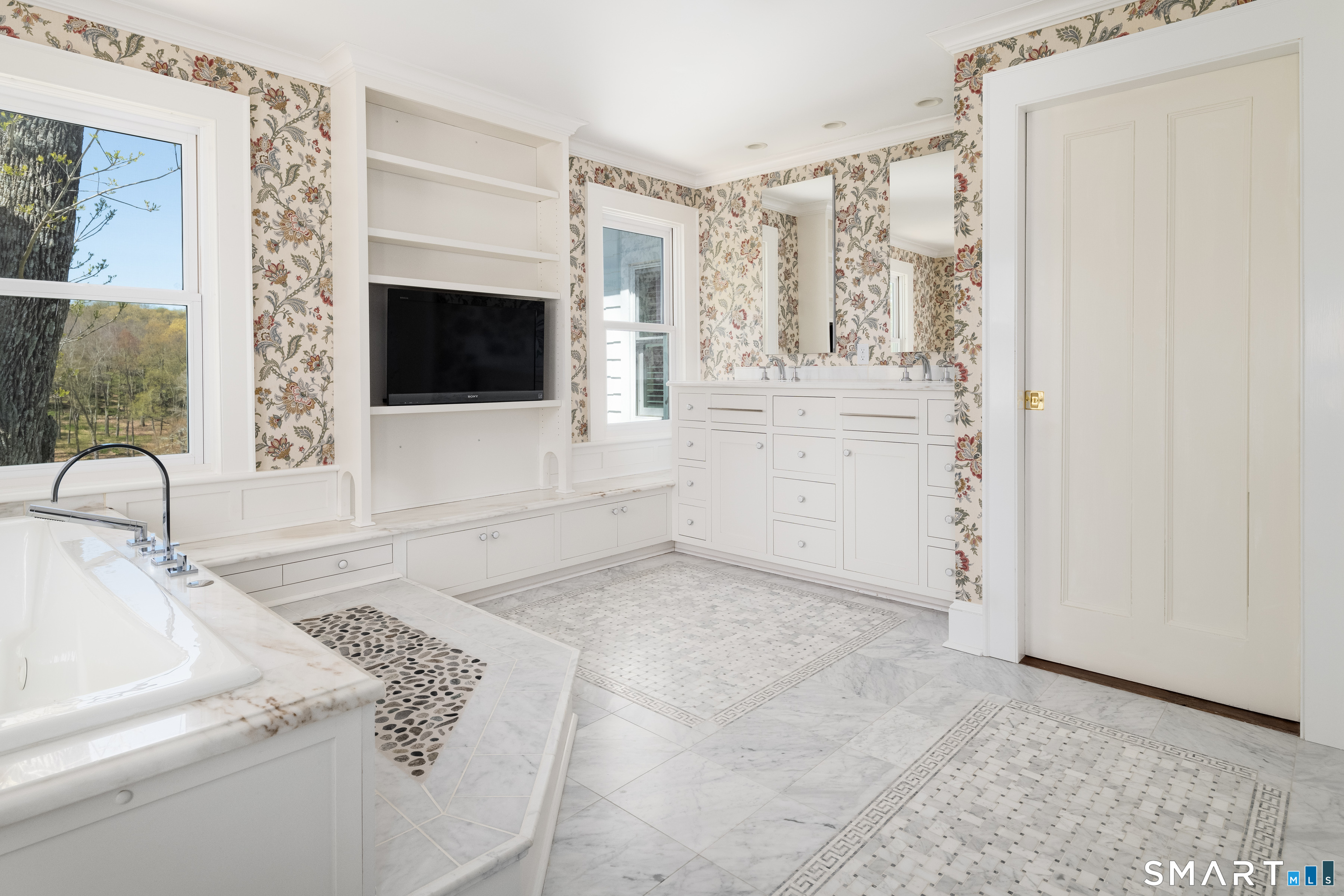 155 Long Ridge Road Danbury CT 06810