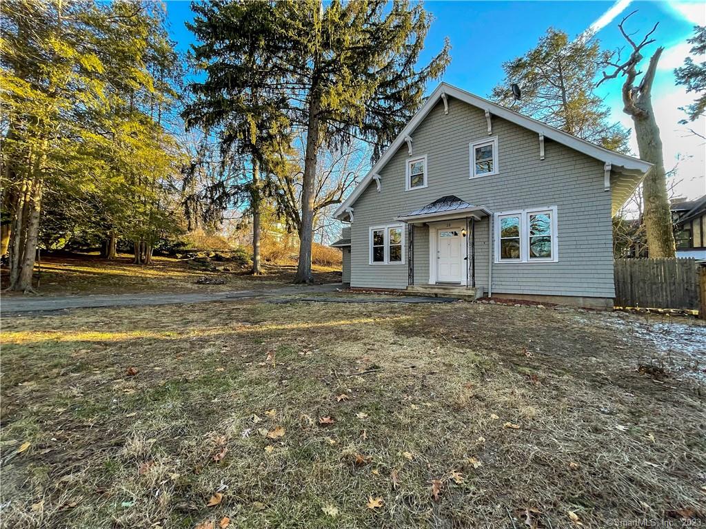 28 Trowbridge Street Waterbury CT 06710