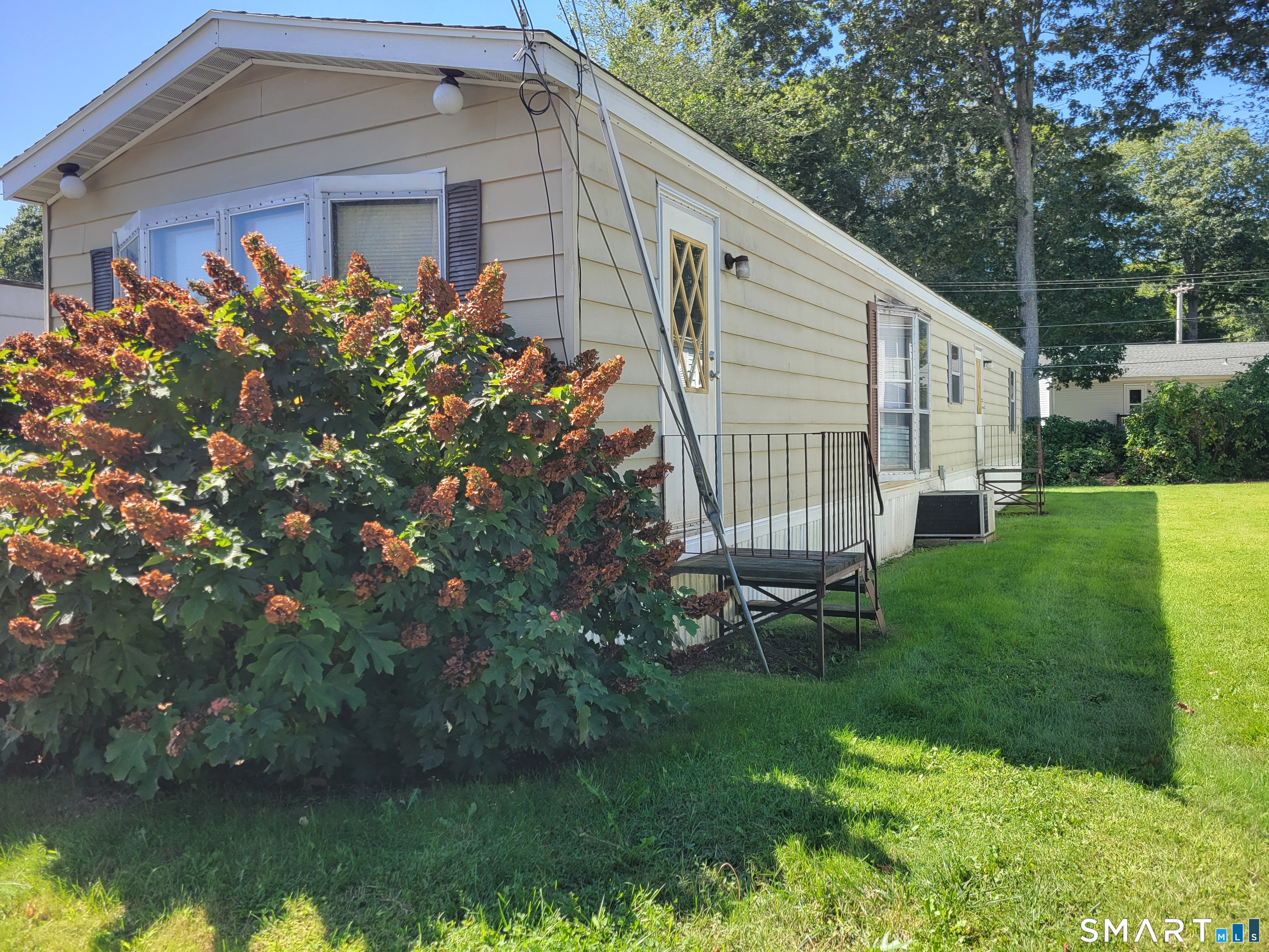 91 Buddington Road Groton CT 06340