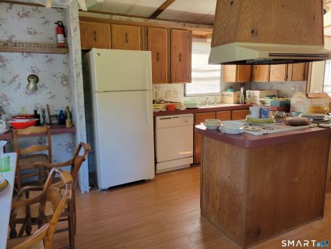 91 Buddington Road Groton CT 06340