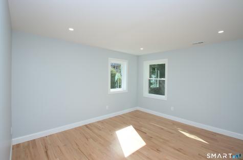 13 Francis Road Danbury CT 06810