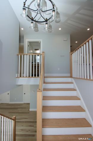13 Francis Road Danbury CT 06810