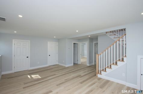 13 Francis Road Danbury CT 06810