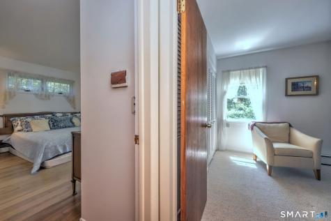 8 Mayflower Road Norwalk CT 06851