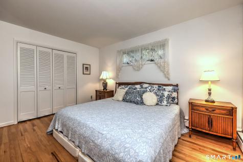 8 Mayflower Road Norwalk CT 06851