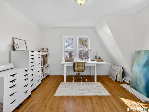 50 Granada Terrace New London CT 06320