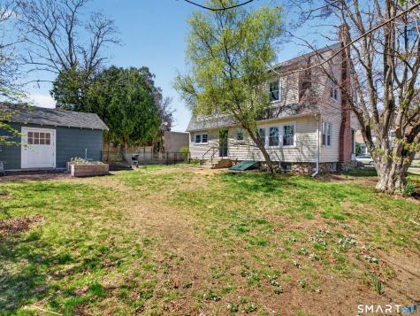 50 Granada Terrace New London CT 06320