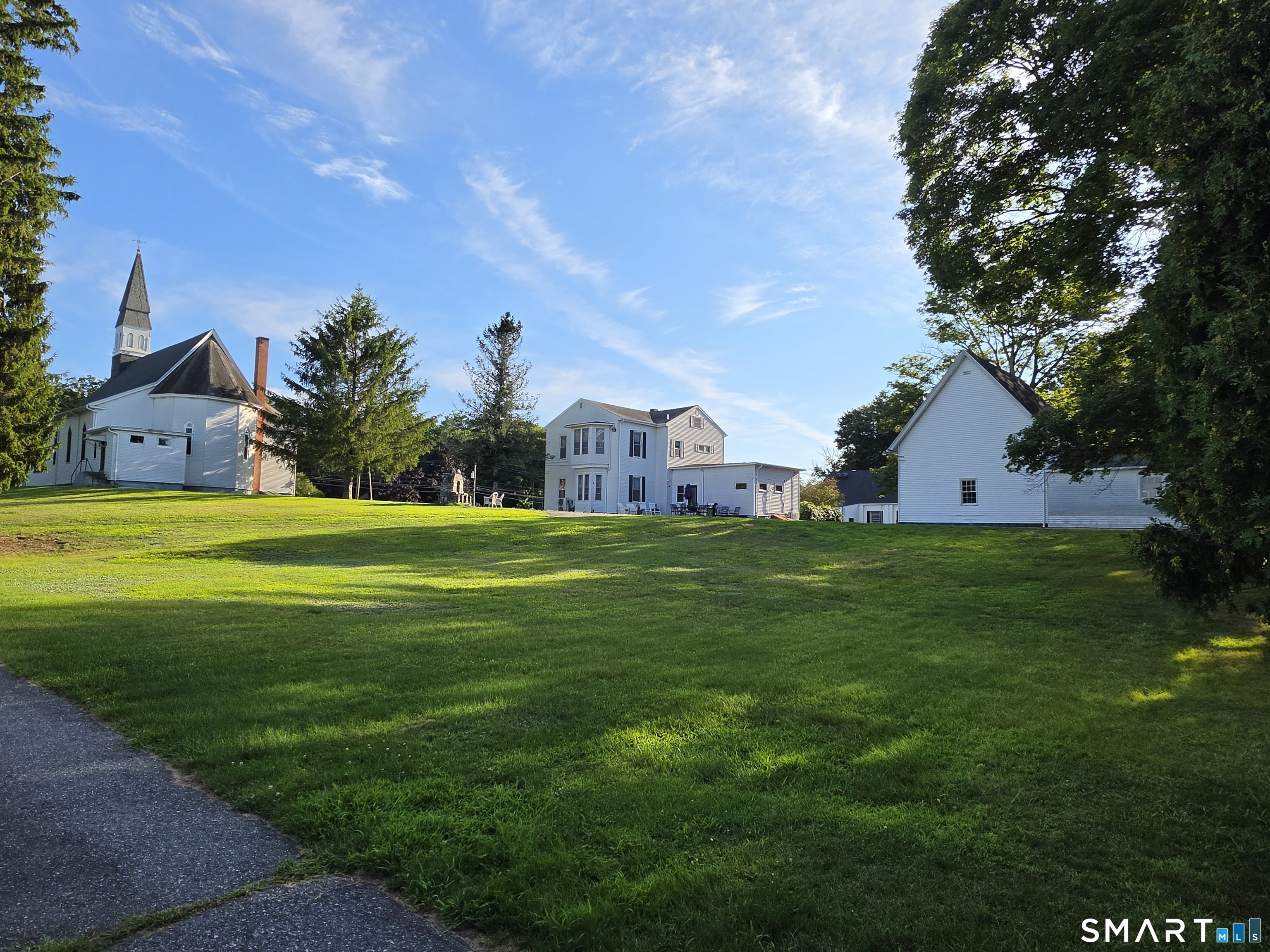 350 Hartford Pike Killingly CT 06241