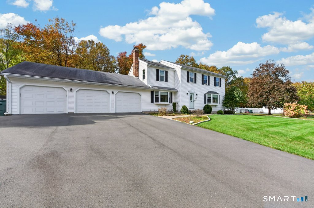 35 Brookside Place Cheshire CT 06410