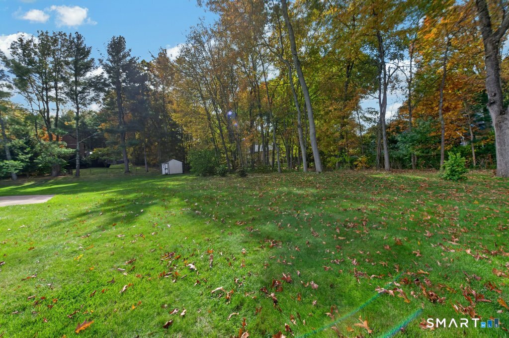 35 Brookside Place Cheshire CT 06410