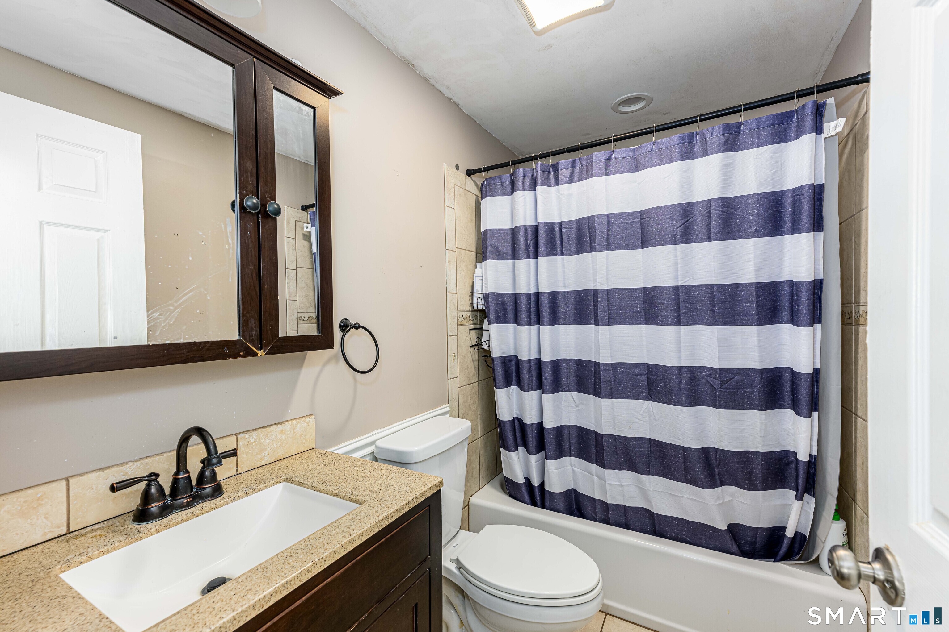 709 Pine Rock Avenue Hamden CT 06514