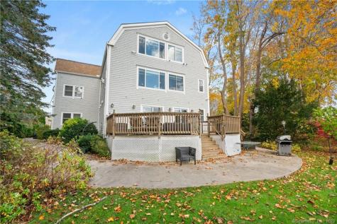 34 Glenwood Avenue New London CT 06320