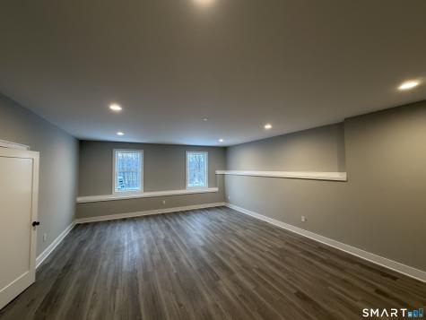 53 Pembroke Road Danbury CT 06811