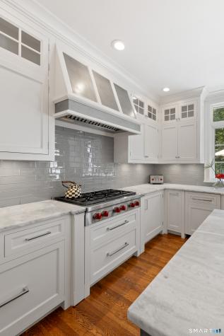 73 Foggwood Circle Fairfield CT 06824