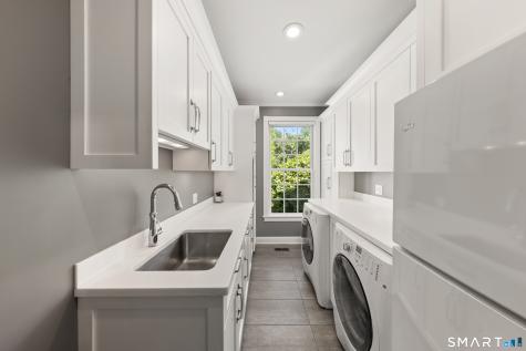 73 Foggwood Circle Fairfield CT 06824