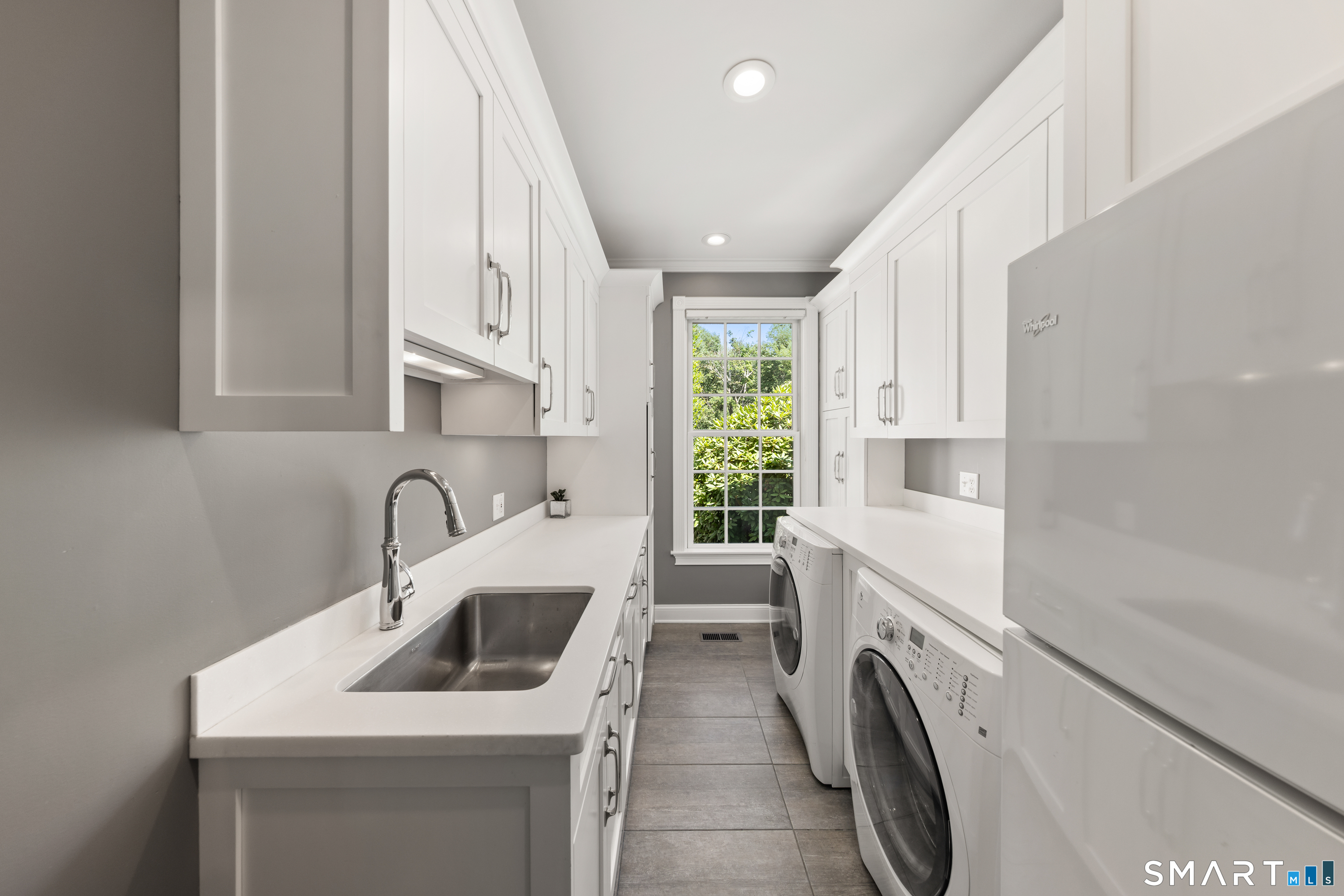 73 Foggwood Circle Fairfield CT 06824