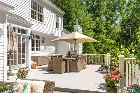 73 Foggwood Circle Fairfield CT 06824