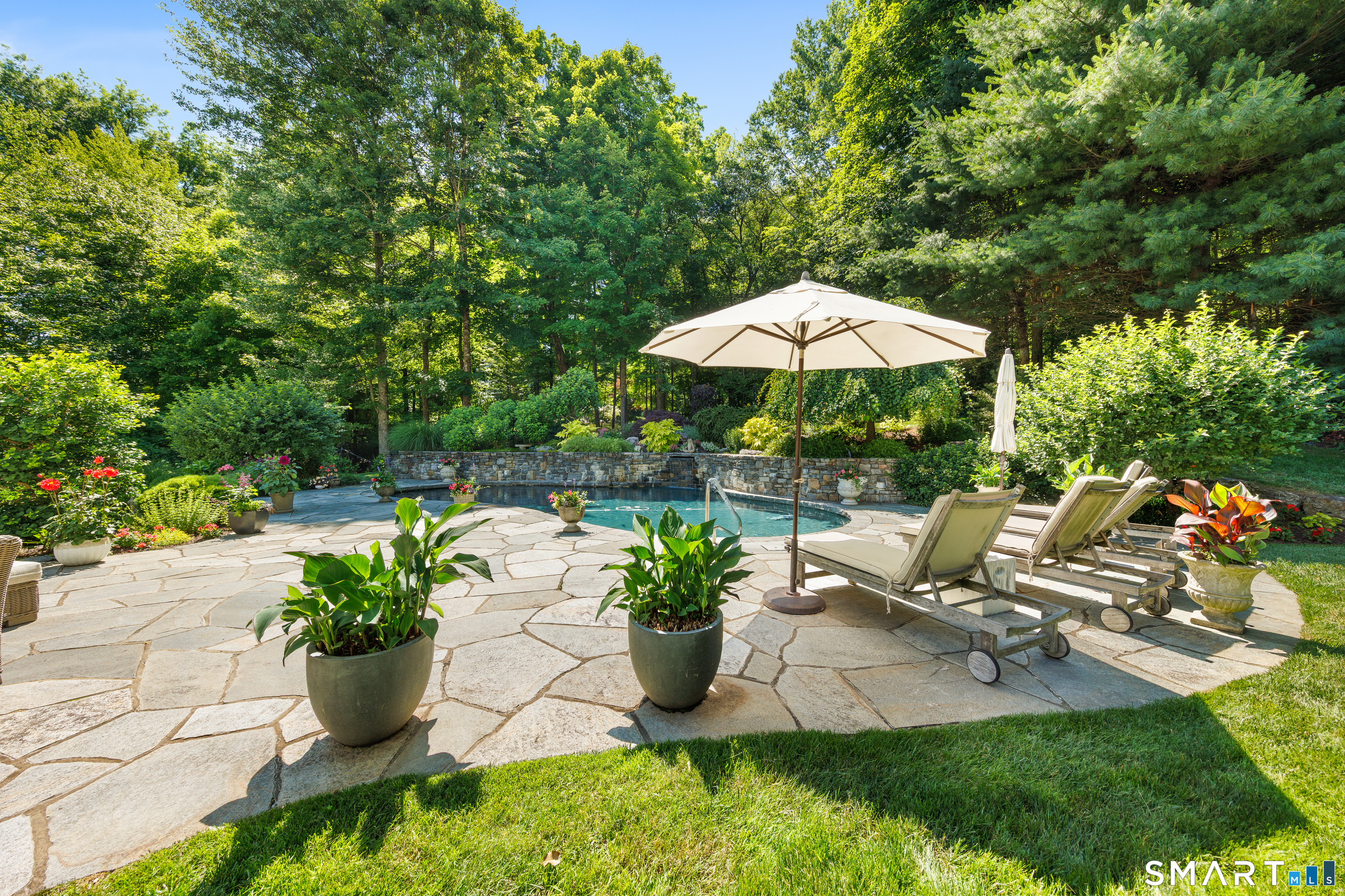 73 Foggwood Circle Fairfield CT 06824