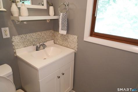 138 Sylvan Hills Road East Haven CT 06513