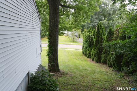 138 Sylvan Hills Road East Haven CT 06513