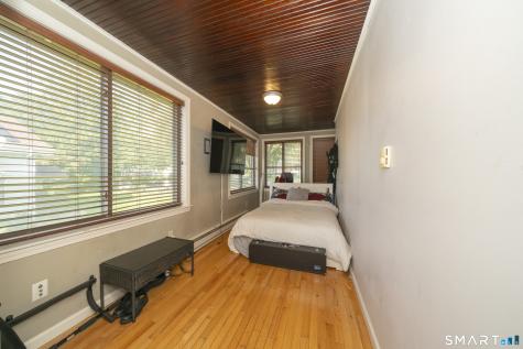 33 Collins Parkway Meriden CT 06450