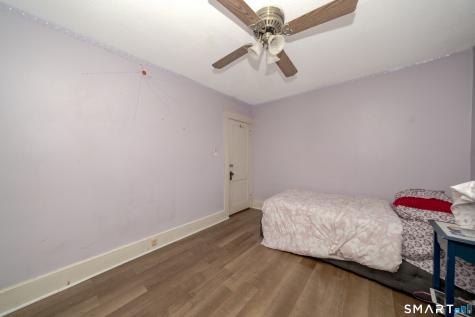 33 Collins Parkway Meriden CT 06450