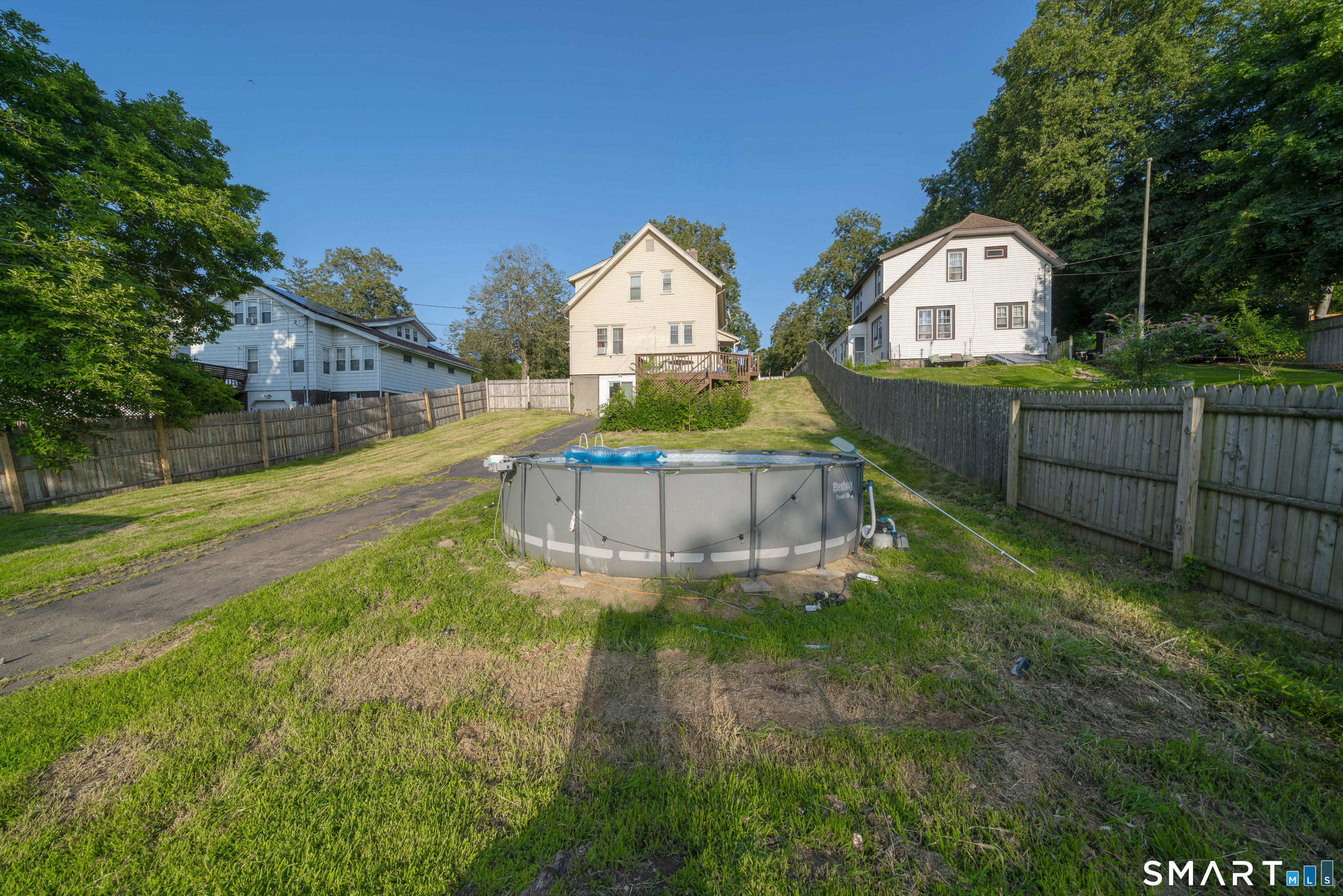 33 Collins Parkway Meriden CT 06450
