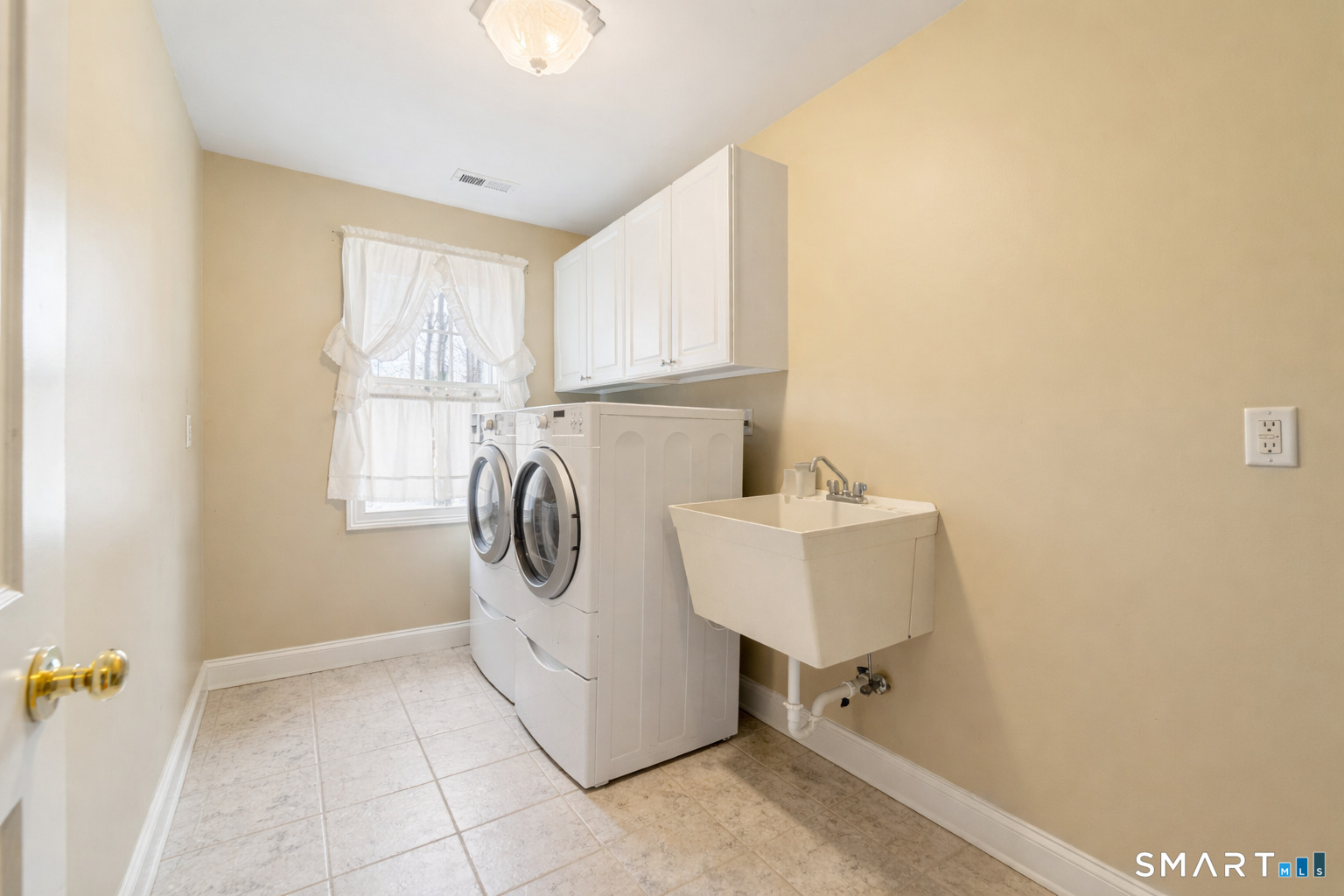 33 Watch Hill Road Berlin CT 06037