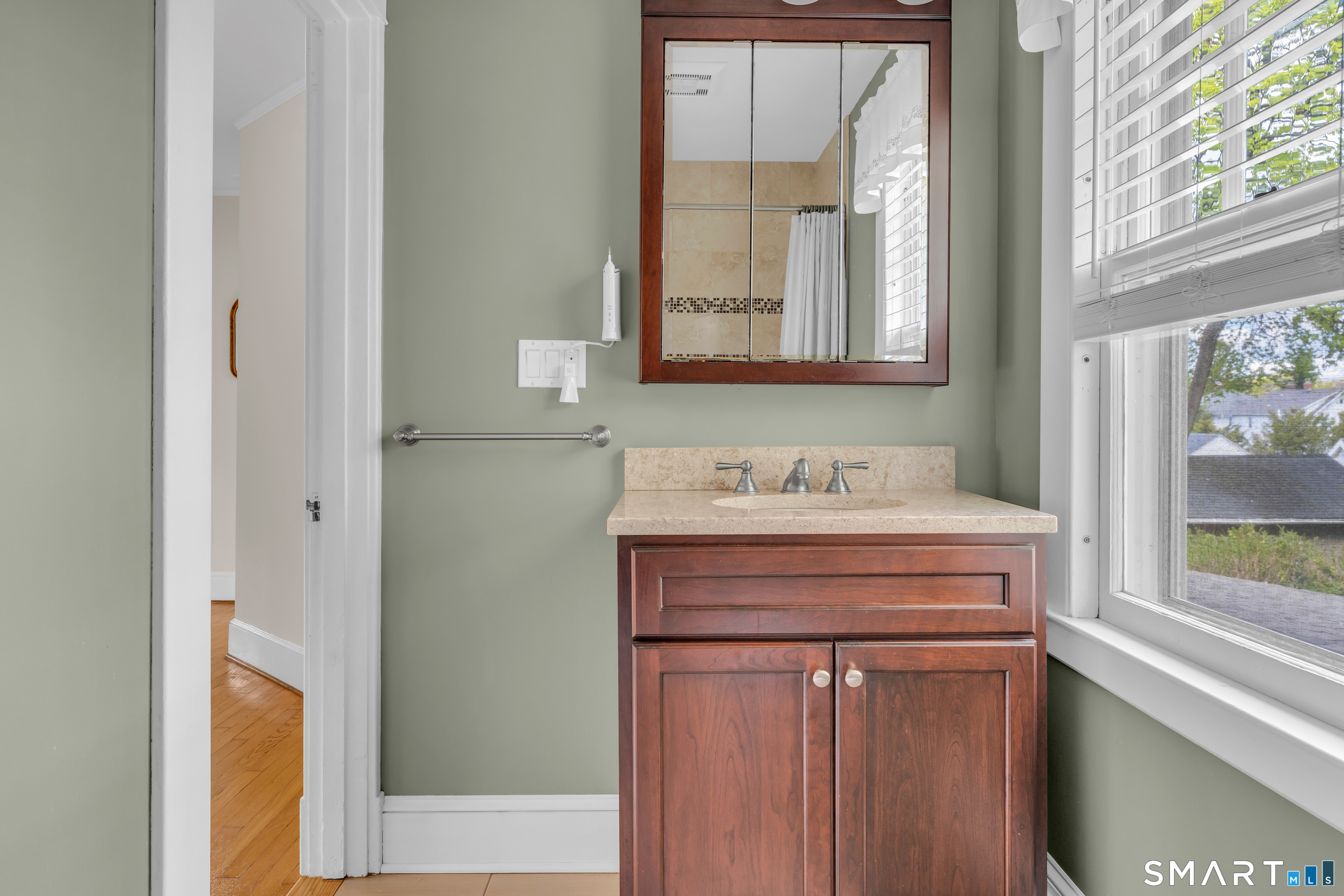 27 Ardmore Street Hamden CT 06517