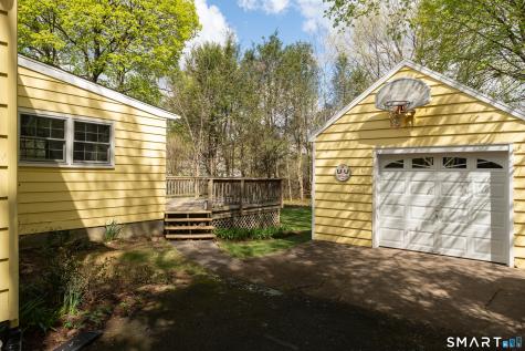 27 Ardmore Street Hamden CT 06517