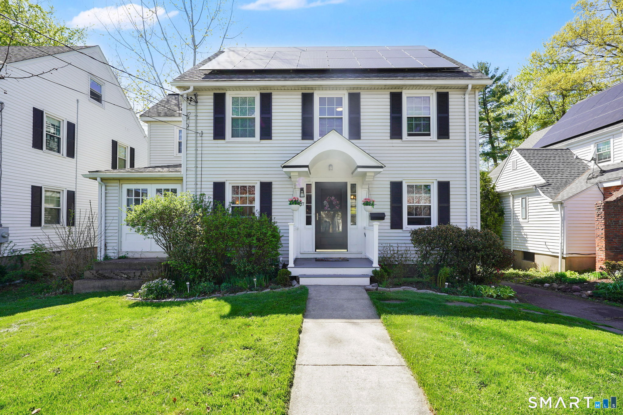 17 Ballard Drive West Hartford CT 06119