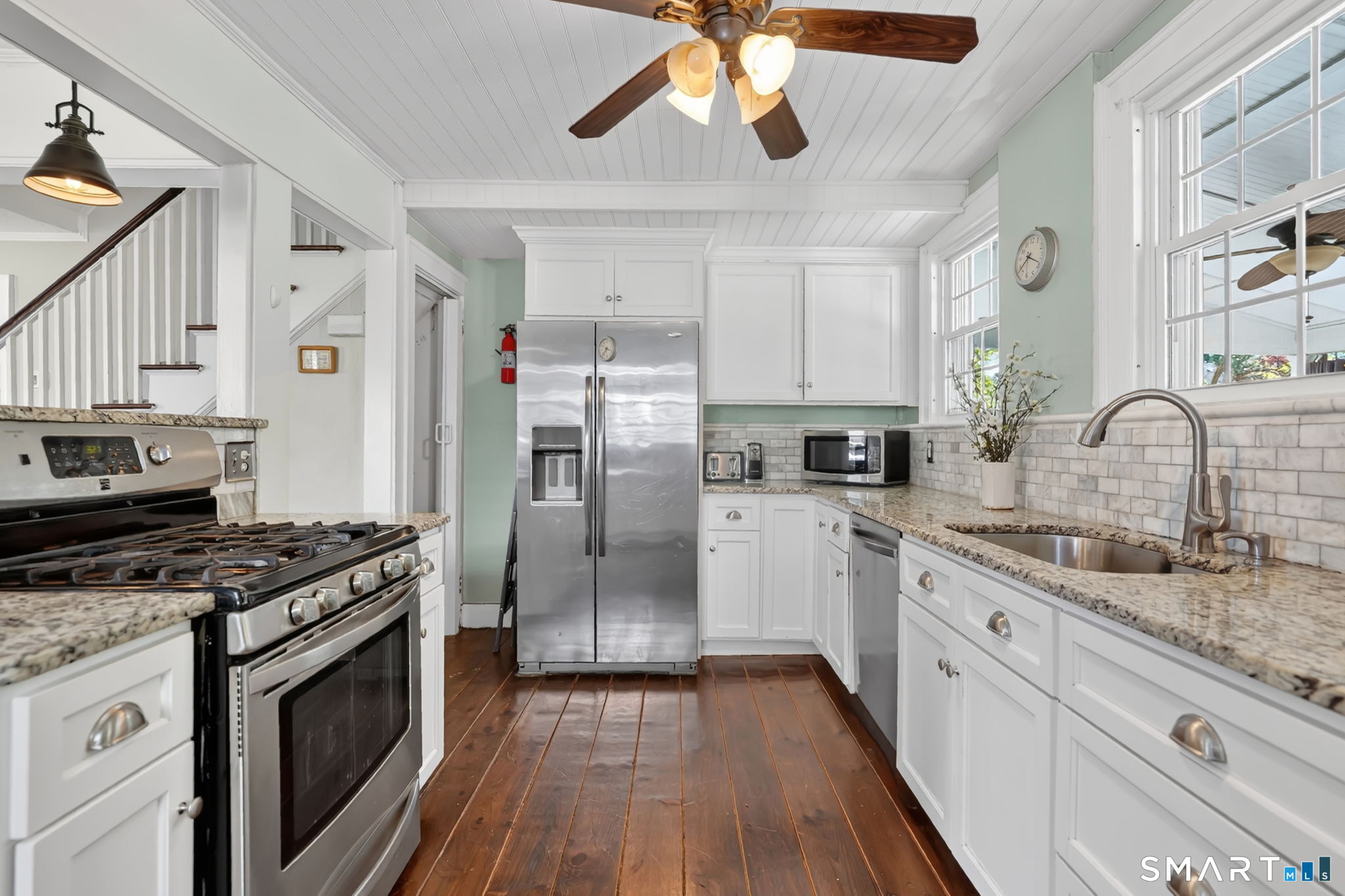 17 Ballard Drive West Hartford CT 06119