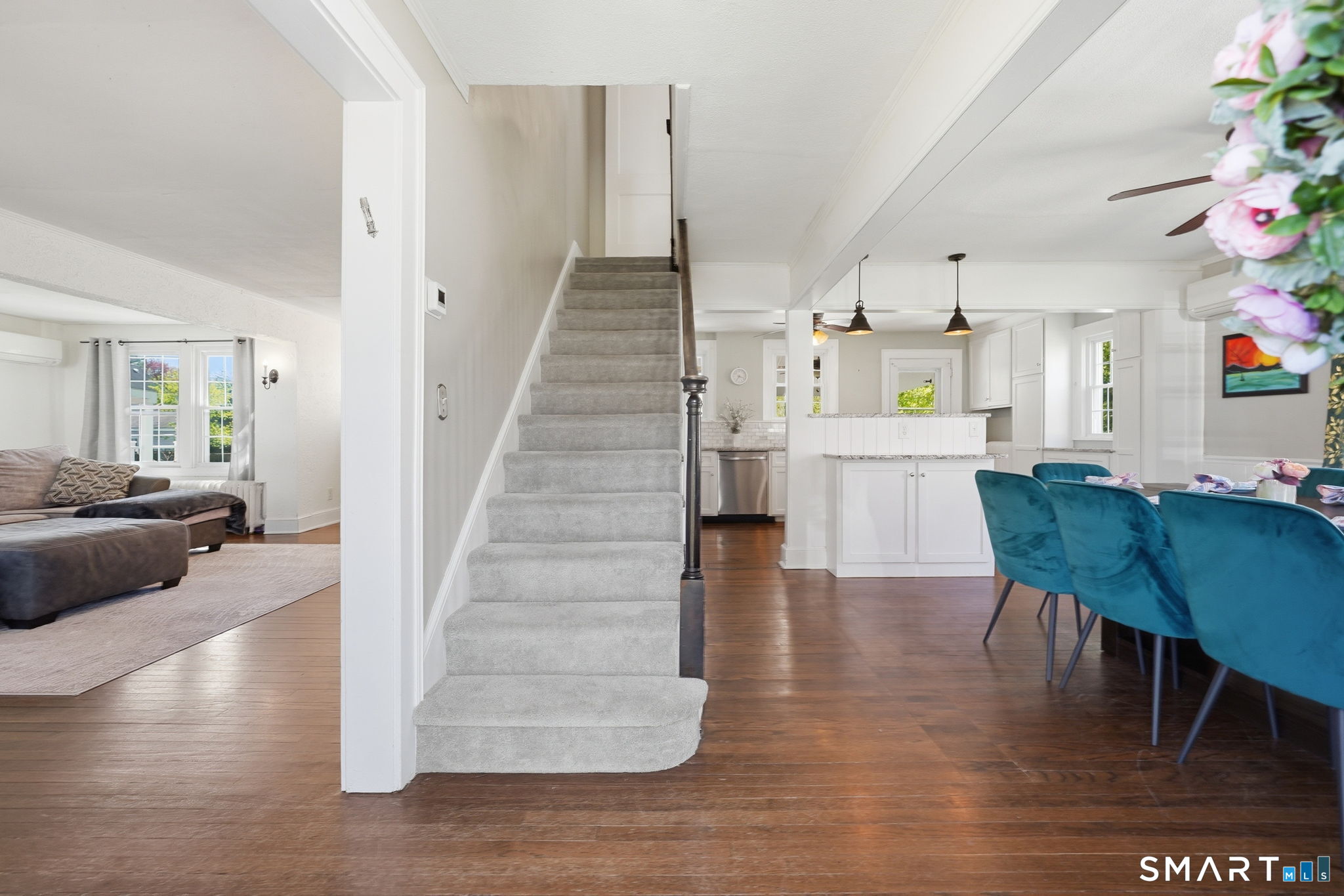 17 Ballard Drive West Hartford CT 06119