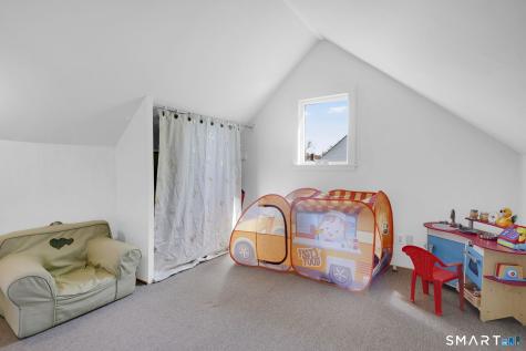 17 Ballard Drive West Hartford CT 06119