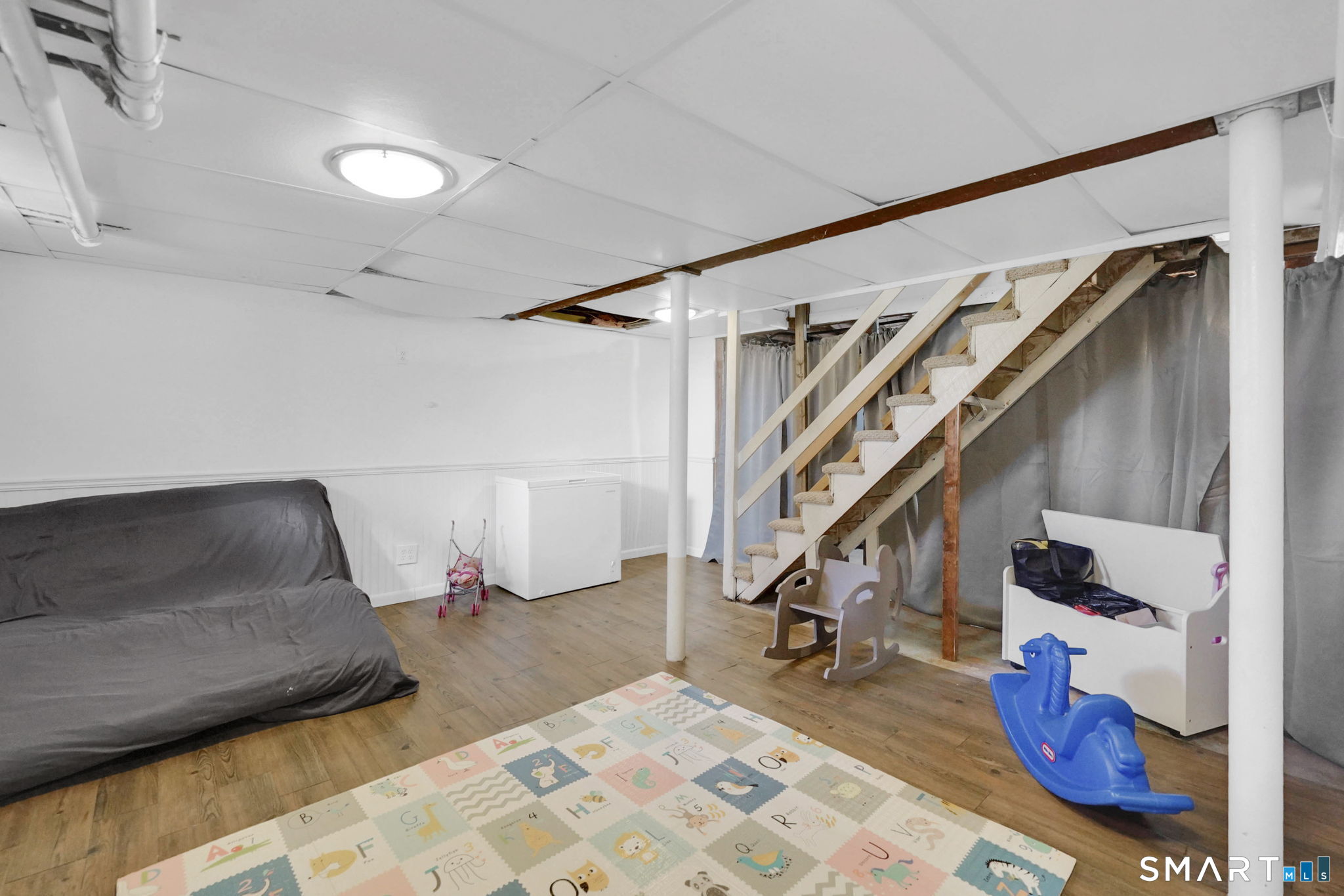 17 Ballard Drive West Hartford CT 06119
