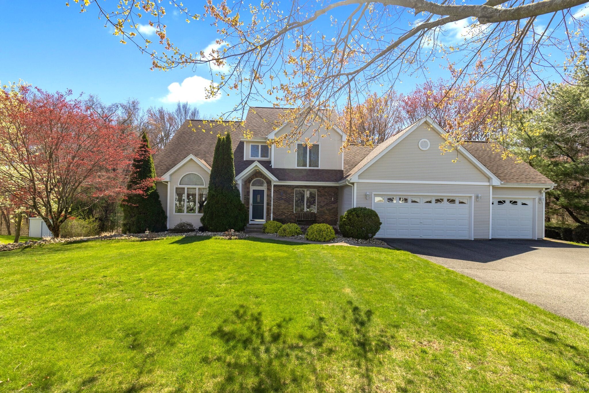238 Deerbrooke Circle Southington CT 06489