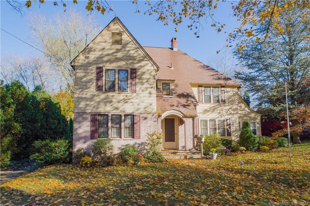 188 Mountain Road West Hartford CT 06107