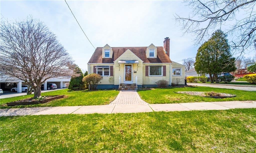 15 Cumberland Avenue Wethersfield CT 06109