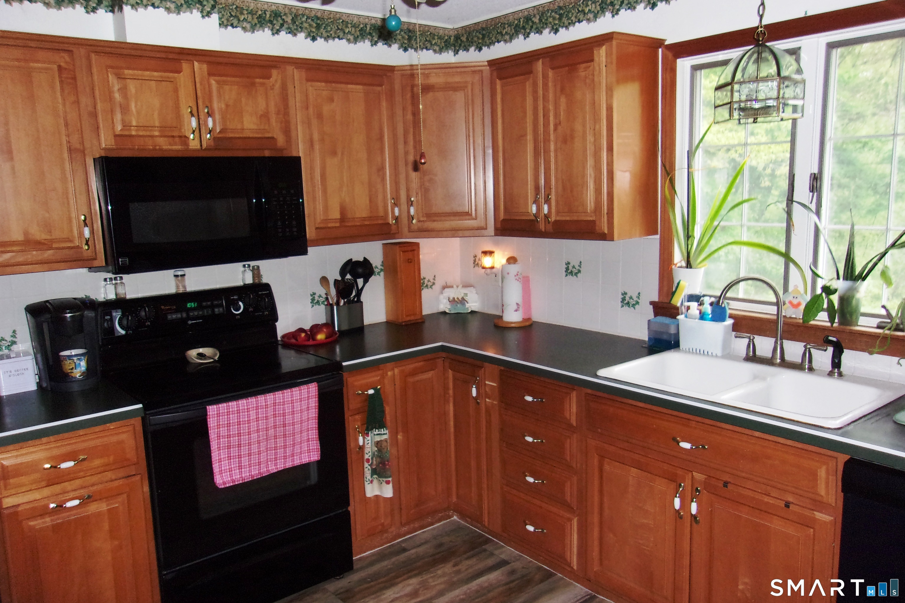 69 Route 82 Montville CT 06370