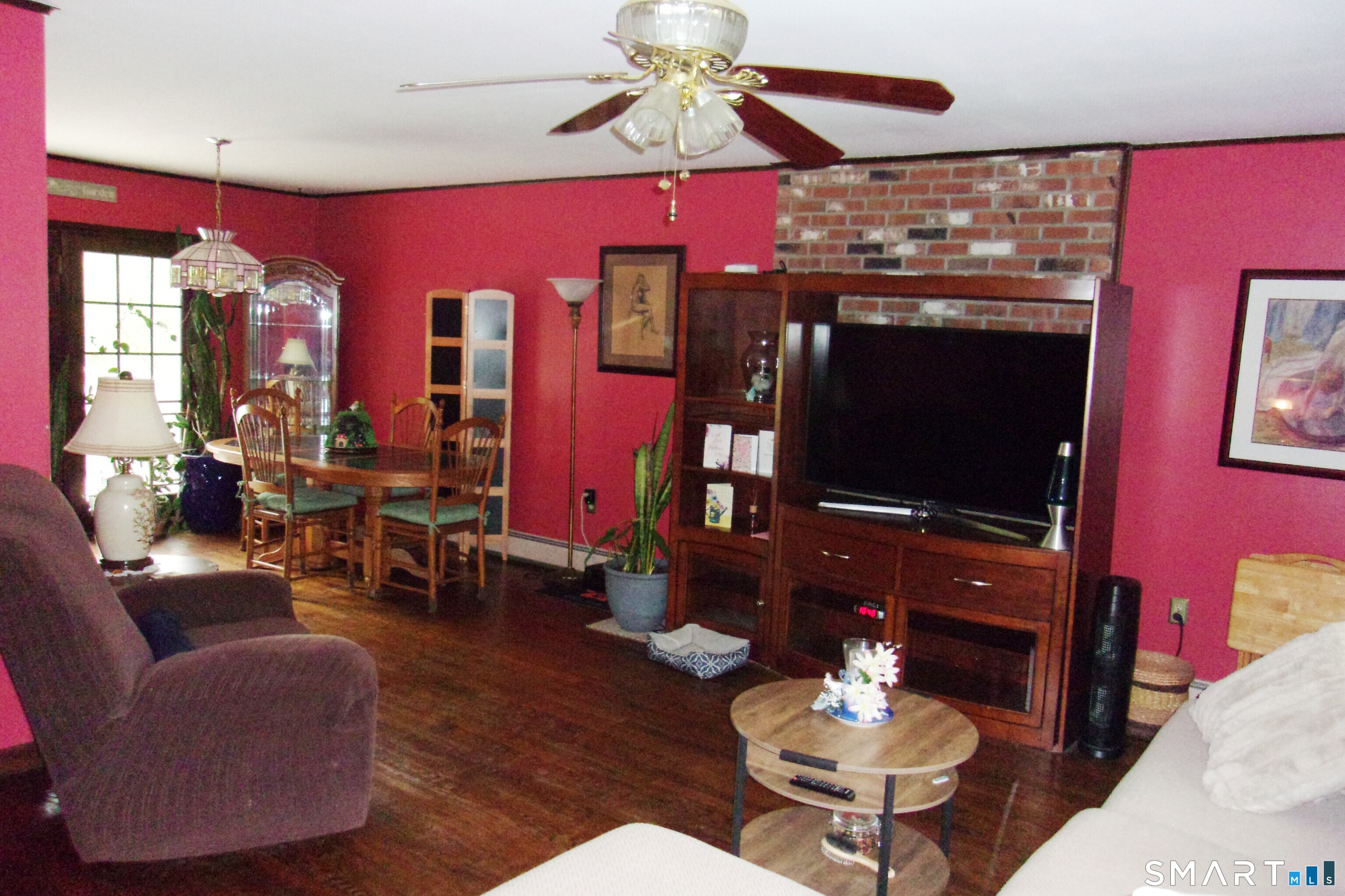 69 Route 82 Montville CT 06370