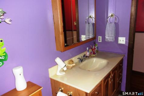 69 Route 82 Montville CT 06370