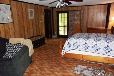 69 Route 82 Montville CT 06370