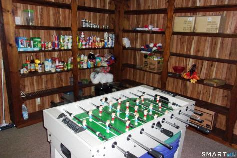 69 Route 82 Montville CT 06370