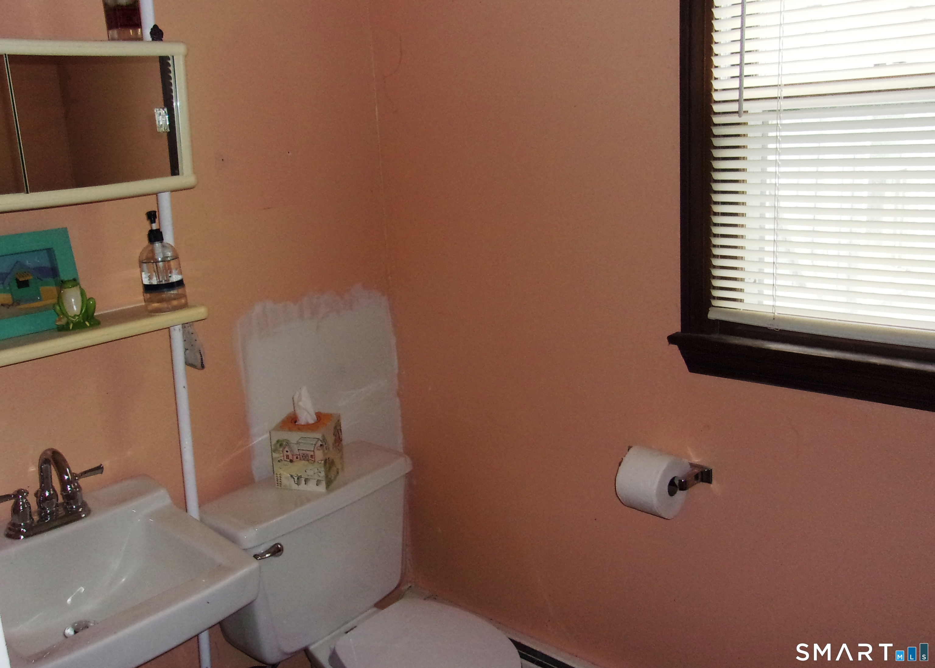 69 Route 82 Montville CT 06370