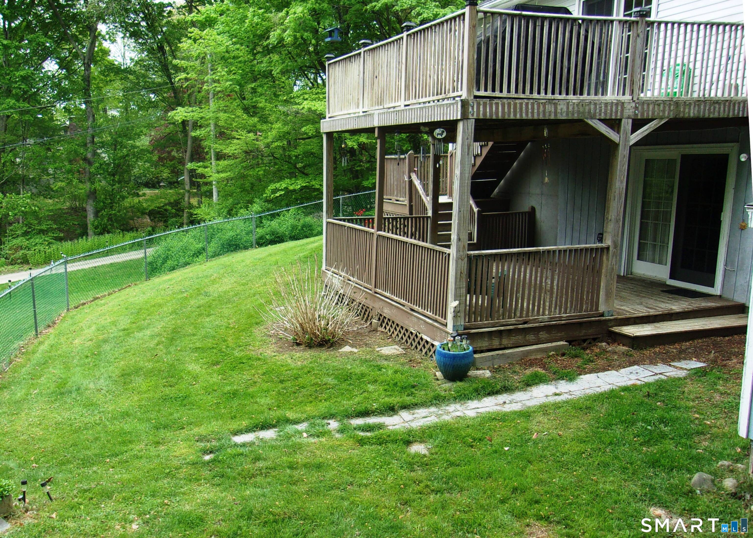 69 Route 82 Montville CT 06370