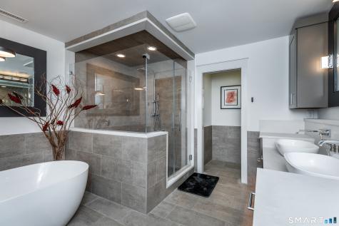 156 North Lake Shore Drive Brookfield CT 06804