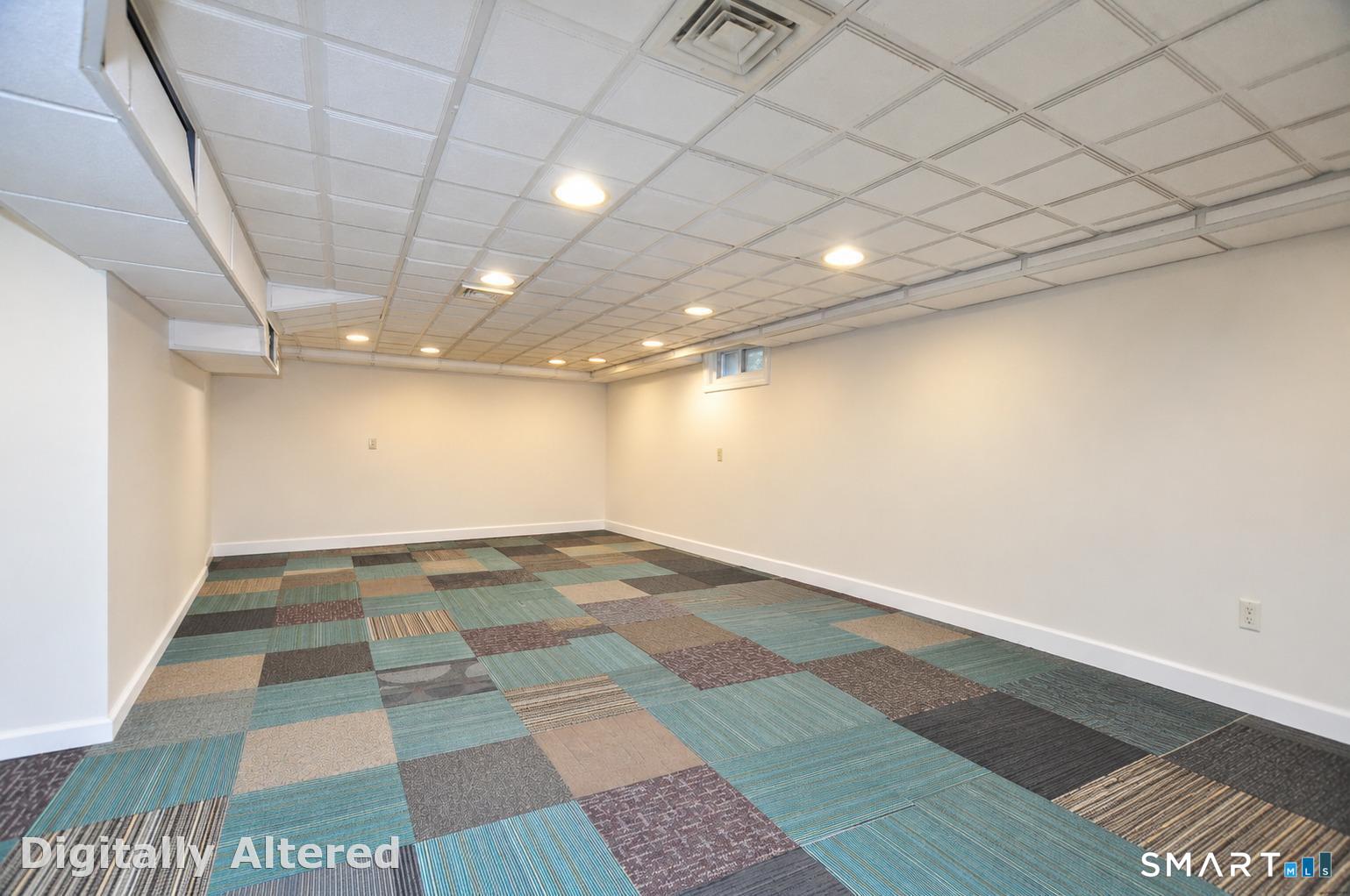 44 Miamis Road West Hartford CT 06117
