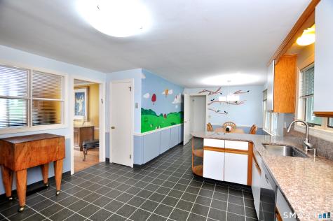 44 Miamis Road West Hartford CT 06117