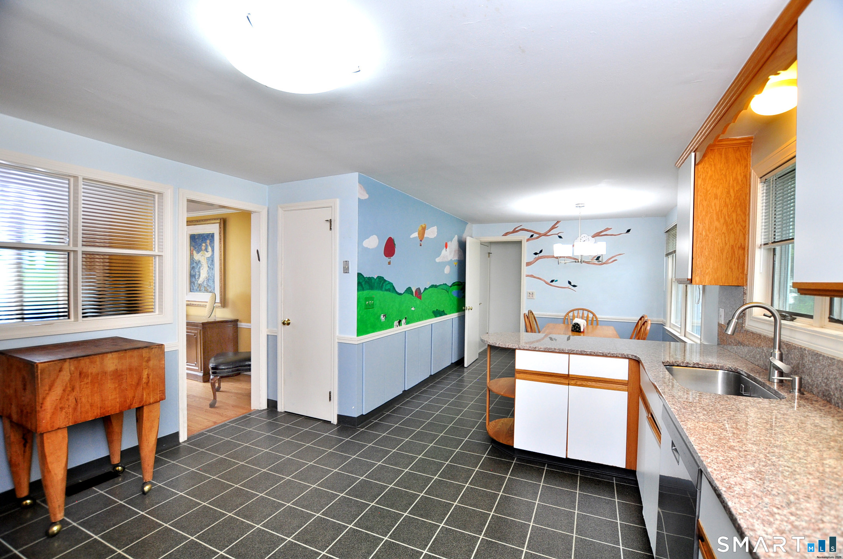 44 Miamis Road West Hartford CT 06117